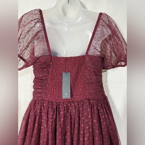 Lulu's Sweet Amor burgundy Tulle Swiss Dot Tiered Bustier Midi Dress Size Large - Picture 8 of 14